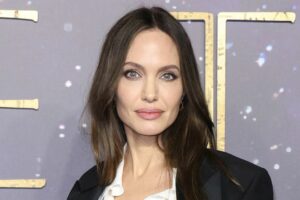 Angelina Jolie actriz famosa símbolo astral géminis