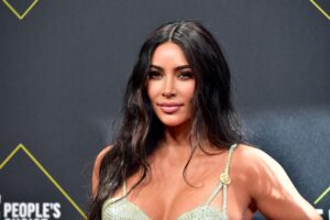 Kim Kardashian personaje famoso libra zodiaco
